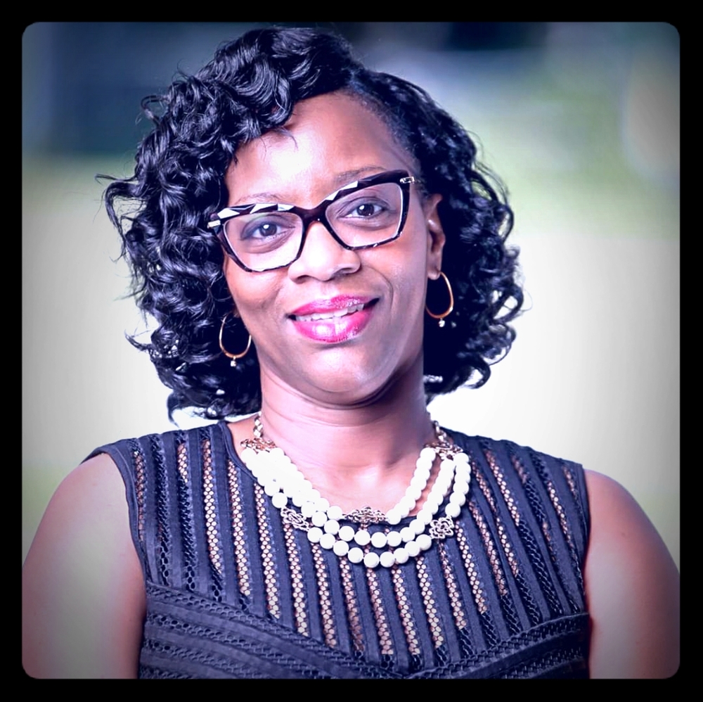 Meet your Posher, Niecy